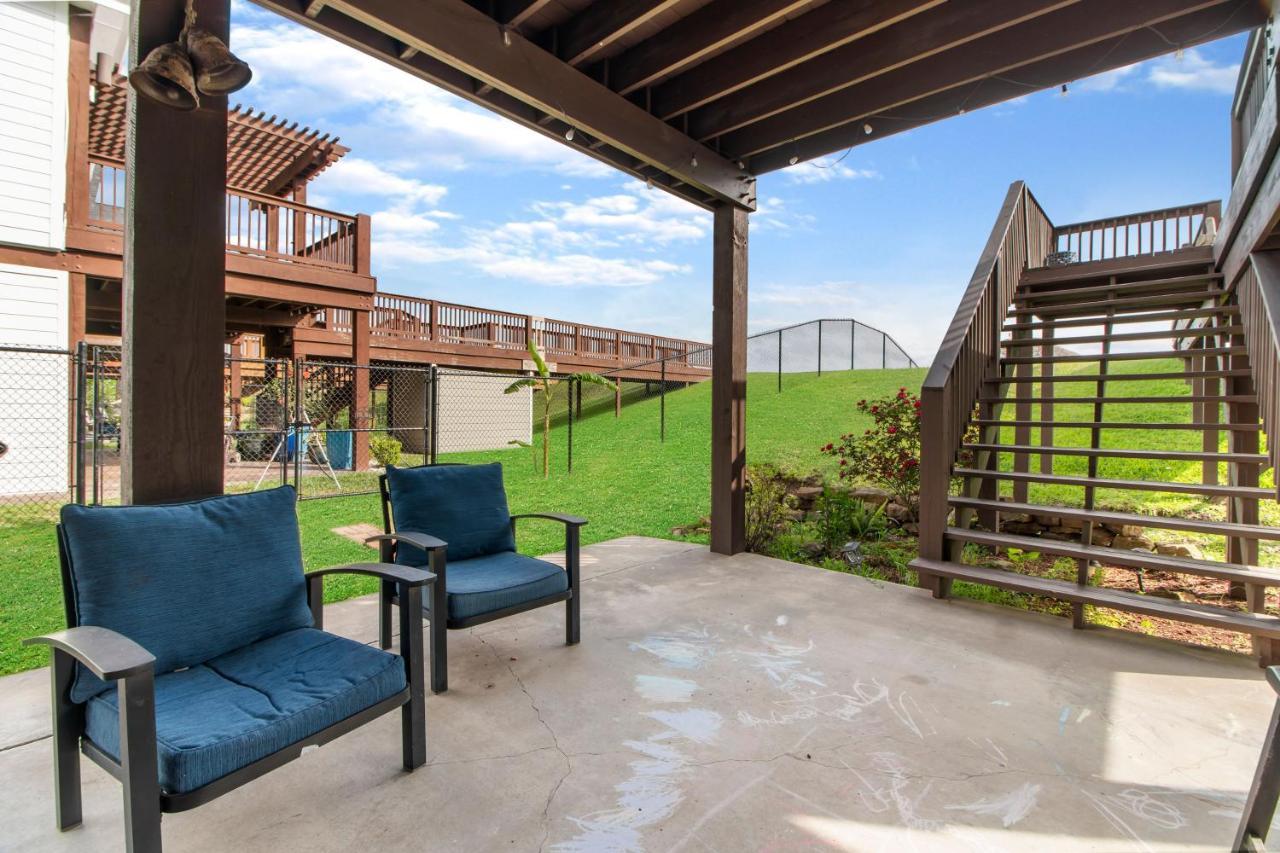 Luxury Waterfront Home Family And Pet Friendly Near Surfside Beach 11 Mins Freeport Exteriér fotografie