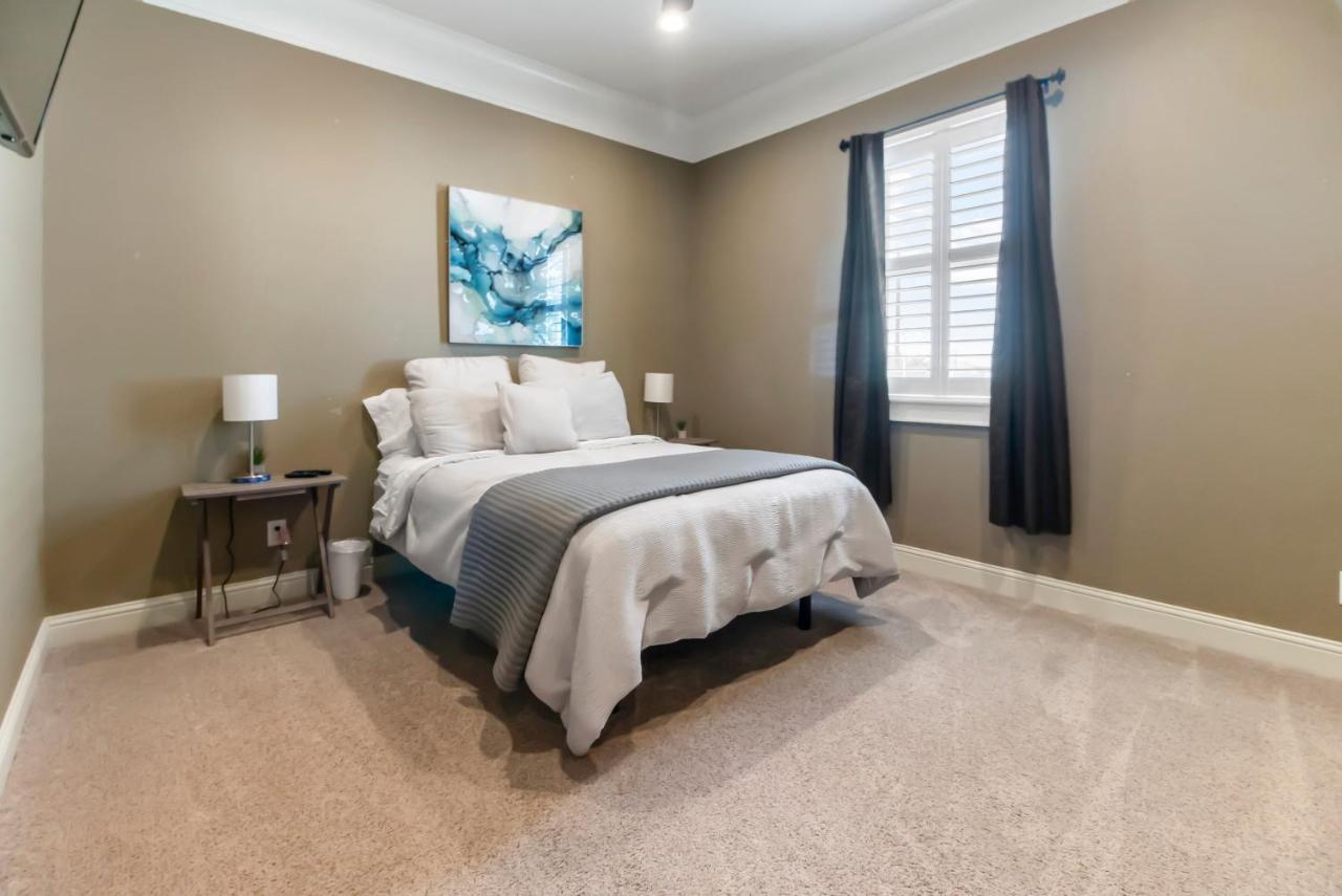 Luxury Waterfront Home Family And Pet Friendly Near Surfside Beach 11 Mins Freeport Exteriér fotografie