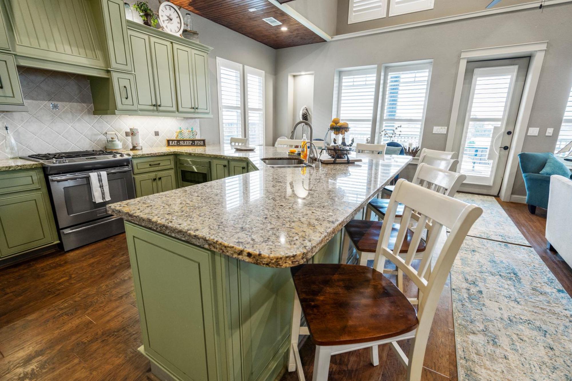 Luxury Waterfront Home Family And Pet Friendly Near Surfside Beach 11 Mins Freeport Exteriér fotografie